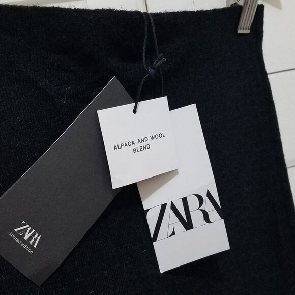 NWT BLACK FINE 63% WOOL AND 17% ALPACA BLEND SKIRT LIMITED EDITION - Picture 2 of 5